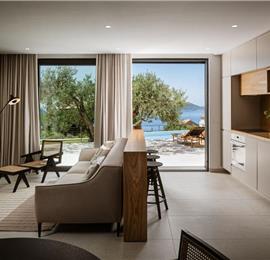 6 Bedroom Villa with Heated Infinity Pool and Sea Views in Orašac, Dubrovnik Riviera, sleeps 10-12
